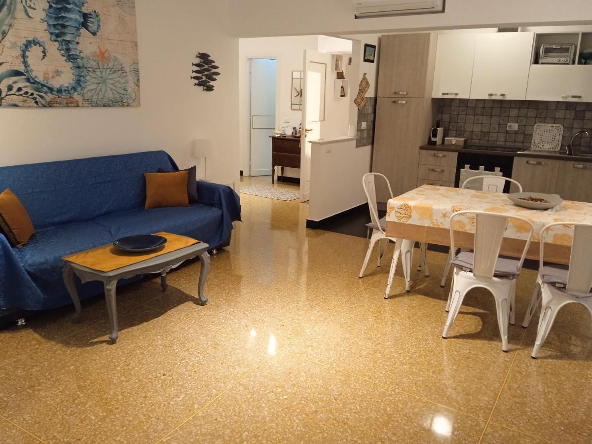 Acquario House